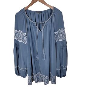 Adrianna Papell Embroidered Tunic Peasant Blouse size M Blue Balloon Sleeve